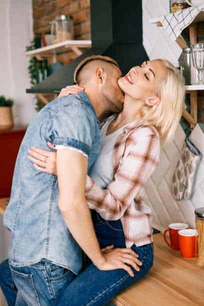 How to be irresistible to a man