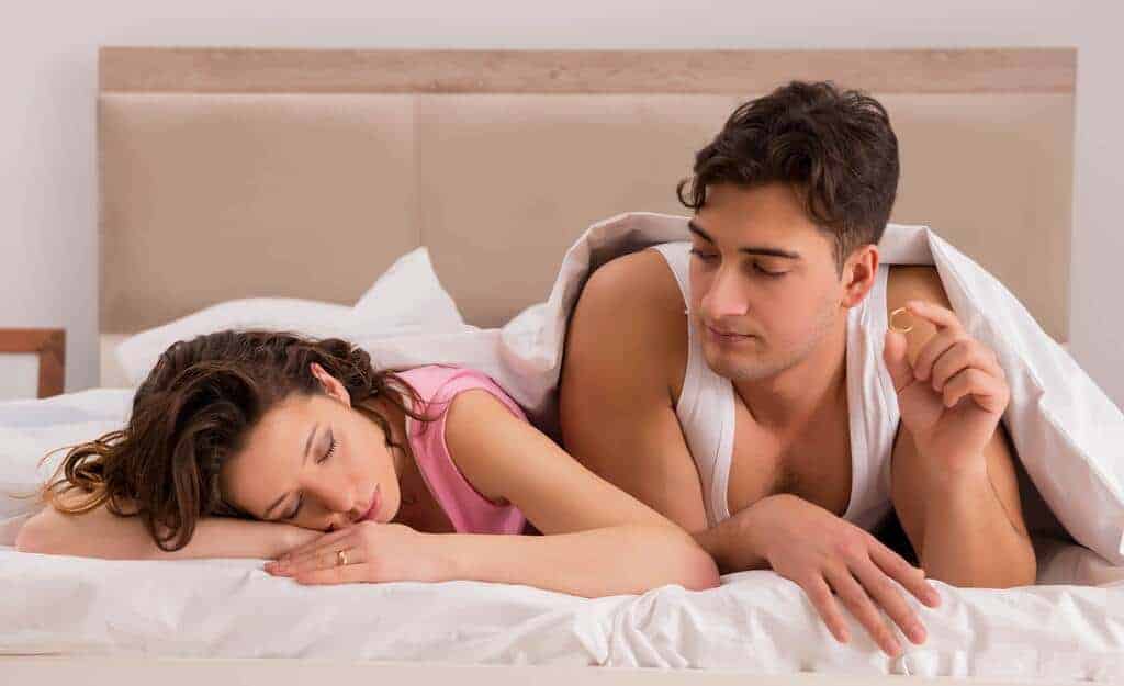signs you're not satisfying her in bed