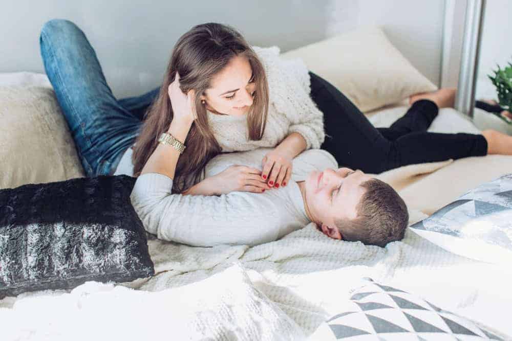 How often do couples in their 20s make love?