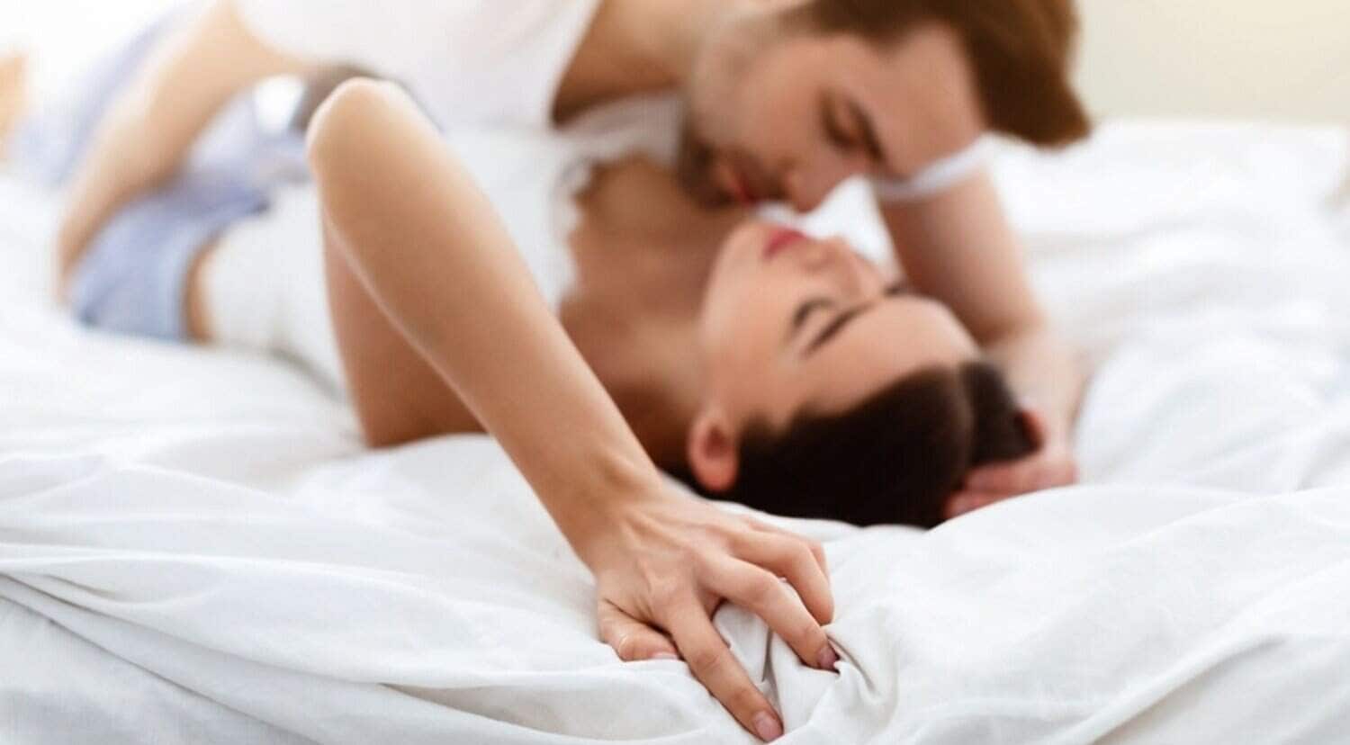 things women do when they're enjoying sex