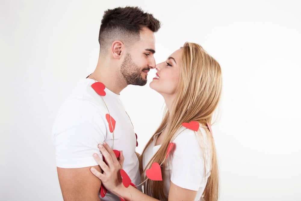 things that turn women on fast