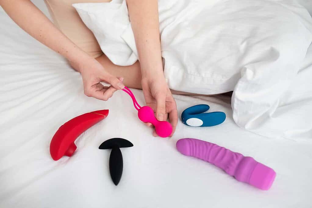 signs your partner is secretly masturbating