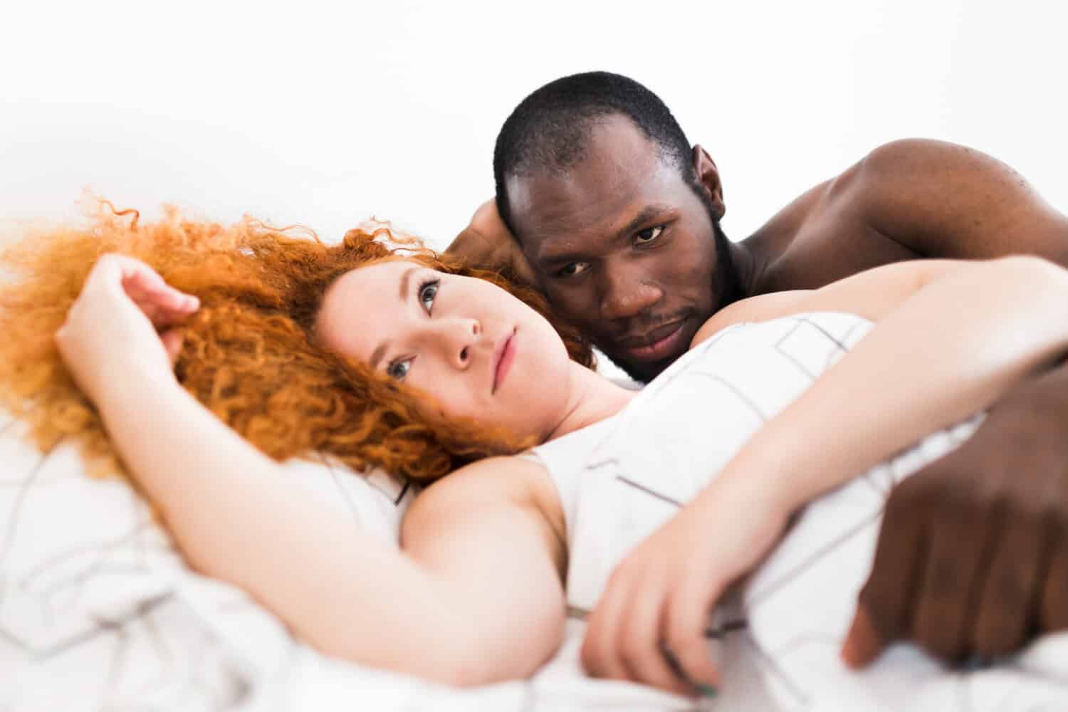 signs a woman is faking orgasm