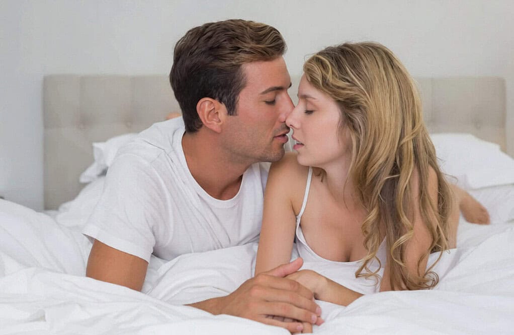 signs a man wants to sleep with you