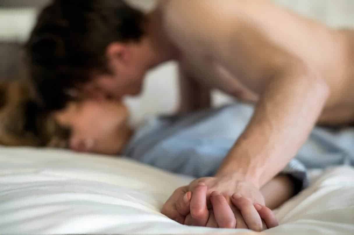 reasons why women fake orgasms